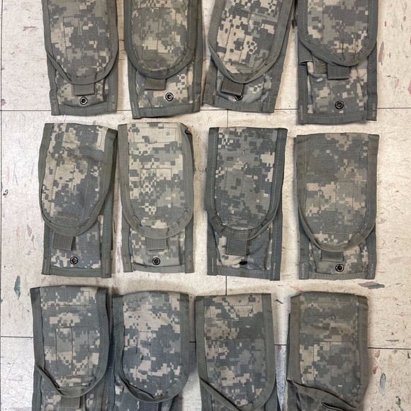 US Military Army ACU Molle II M-Series Double Mag Ammo Pouches EUC - Lot of 12 - Picture 1 of 7